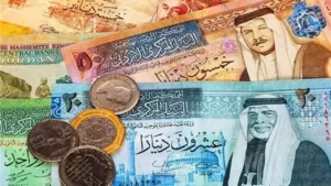 سعر الدينار الأردني يستقر مقابل الجنيه المصري في تعاملات البنوك اليوم الخميس